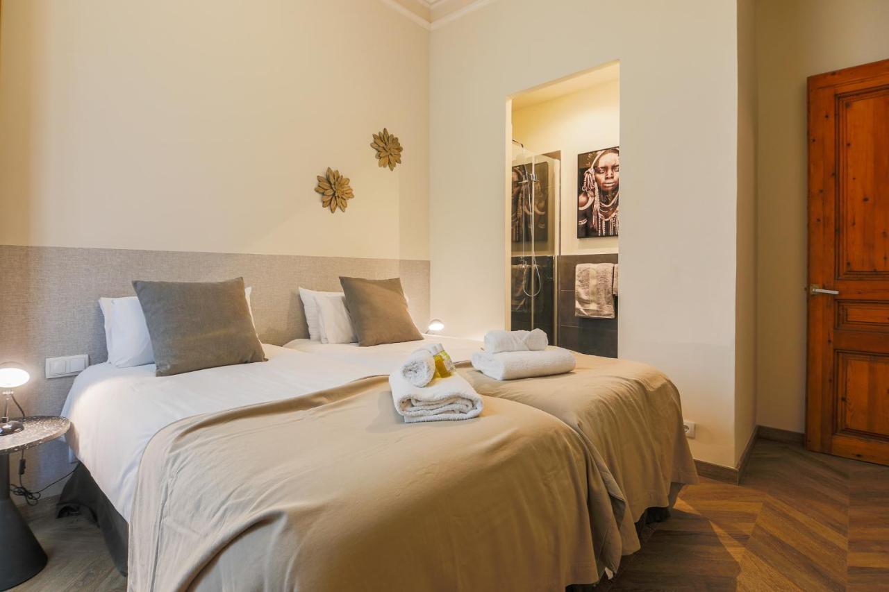 Avinyó- New Listing -Spacious Loft in the Gothic Quarter! Barcelona Exterior foto