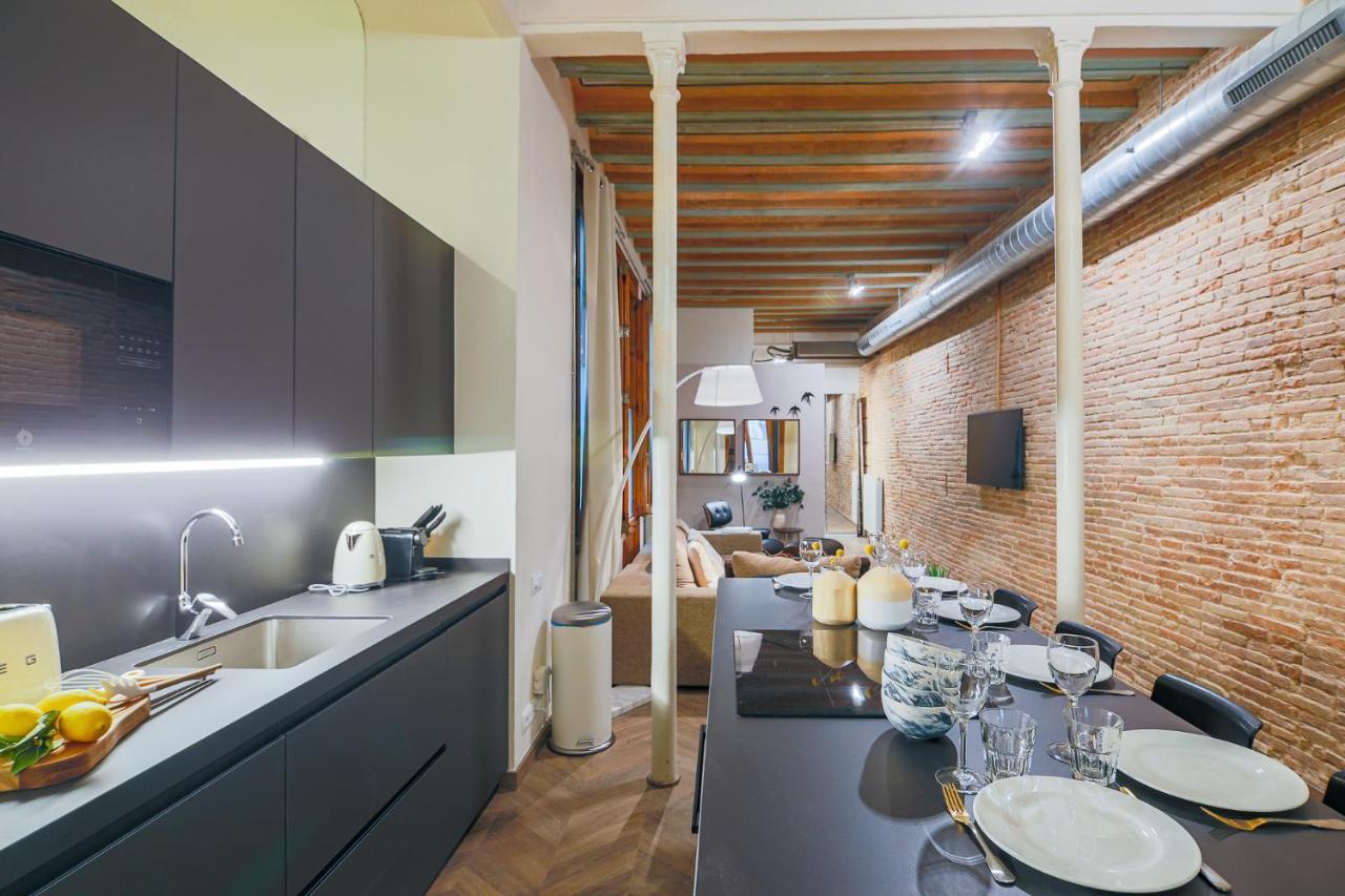Avinyó- New Listing -Spacious Loft in the Gothic Quarter! Barcelona Exterior foto